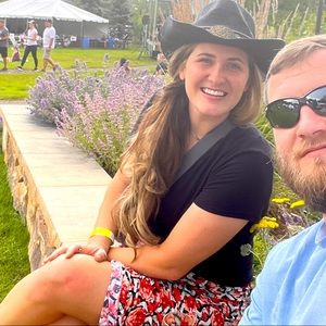 Meet your Posher, Leah